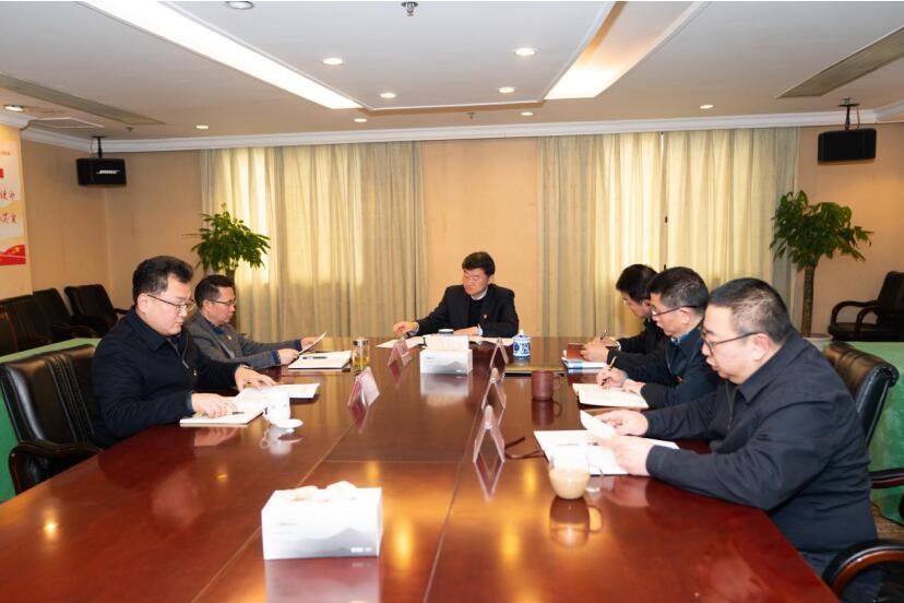 必发888集团党委召开中心组学习专题研讨 党的十九届四中全会及省委十一届六次 全会精神