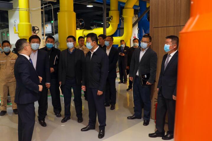 必发888集团领导到锦江宾馆智慧高效能源中心视察指导工作