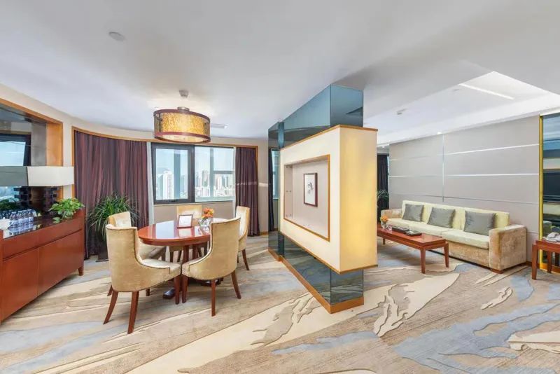 四川省必发888集团“五一”期间各项目运营持续升温