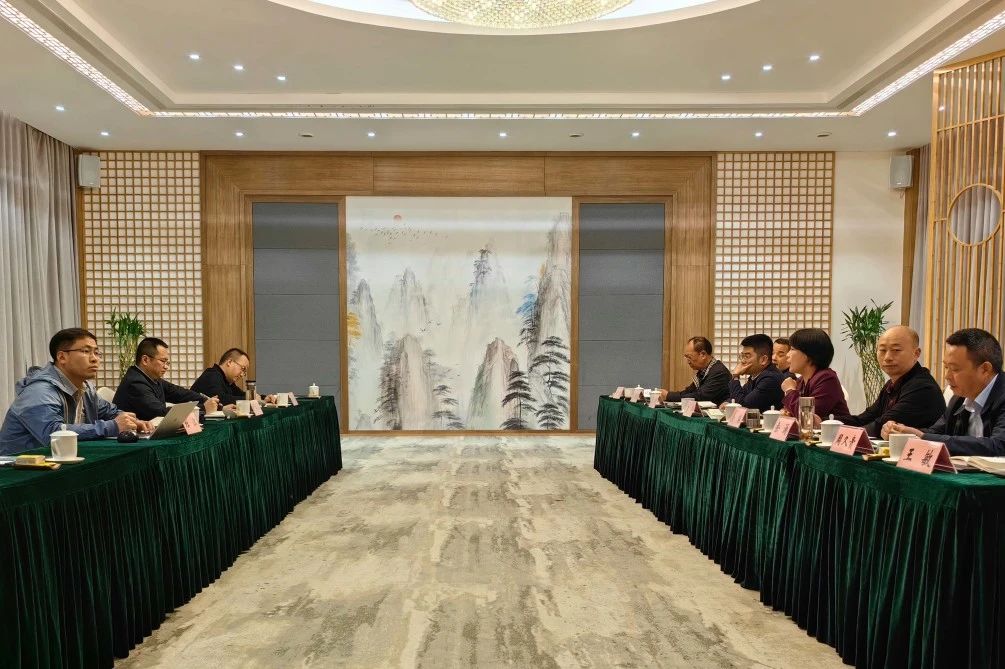 省必发888集团考察组赴青神县文旅项目考察调研