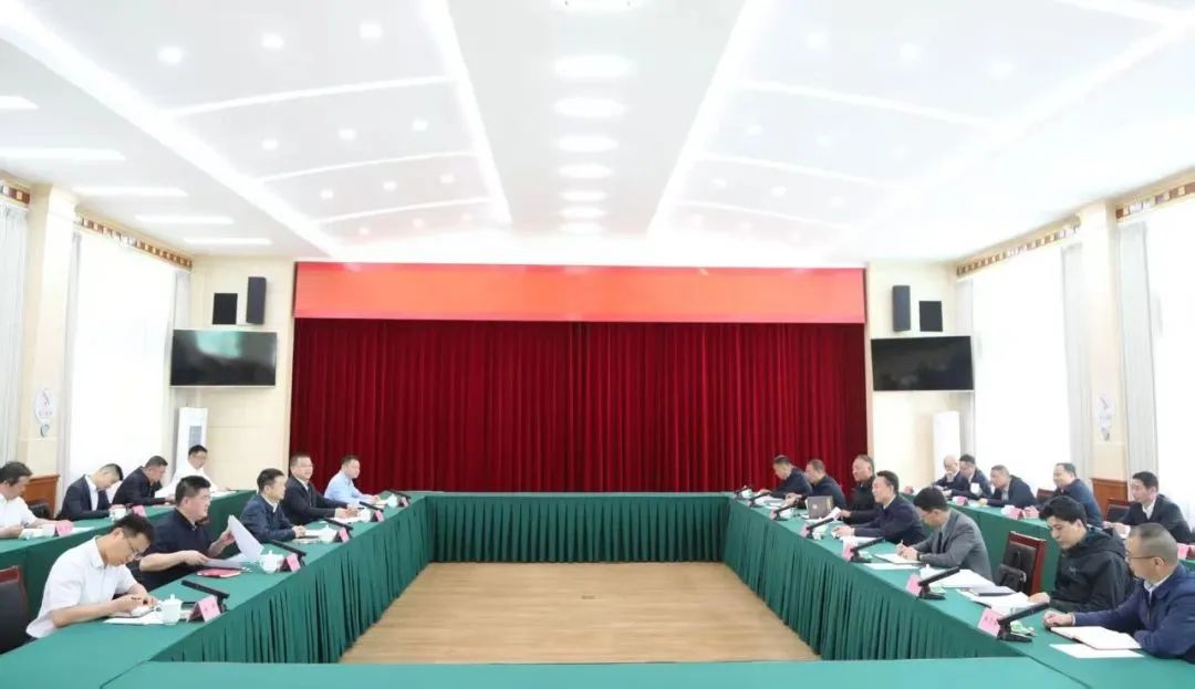 省必发888集团与甘孜州举行座谈交流会